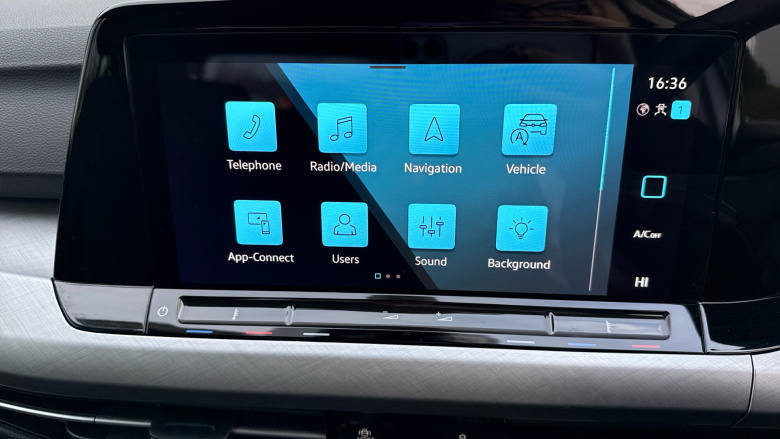 Volkswagen Golf 1.5 TSI Life 5dr Petrol Hatchback